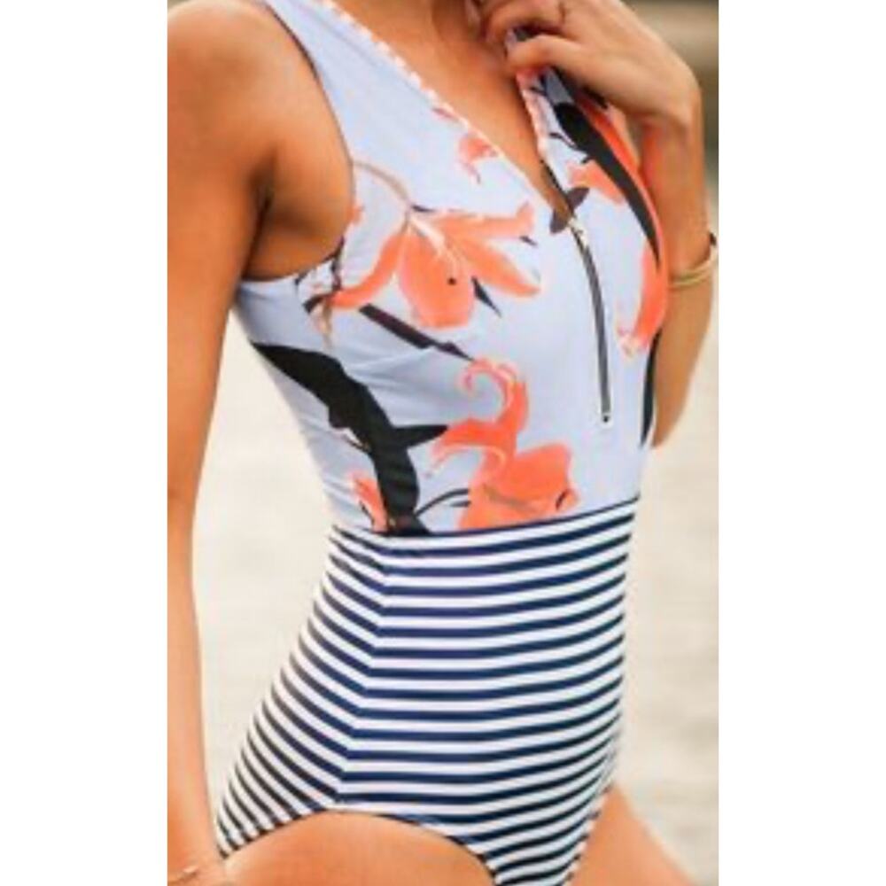 Albion The Bombshell Sea Glass Floral Stripe One Piece Swimsuit Size Small
